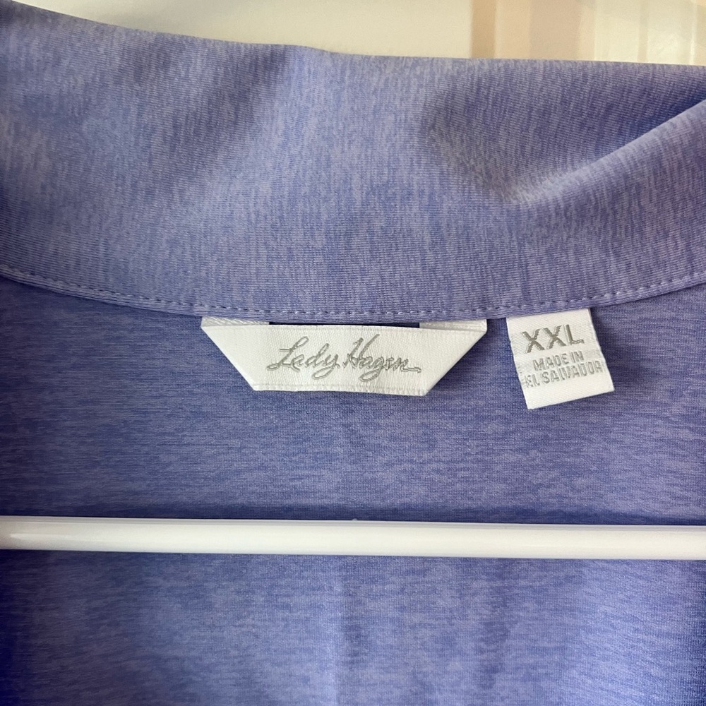 Lady Hagen gold shirt